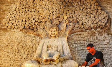 Bihar's Madhurendra Kumar Honoured for Global Contribution to Sand Art