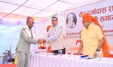 Dr. Ajay Pal Singh Dhanla Honored with Veer Durgadas Rathore Award for Contribution to Yoga and Ayurveda